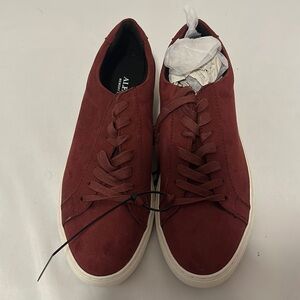 Alfani Grayson Burgundy lace-up suede sneakers size 9